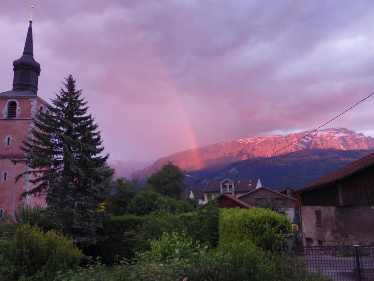 Marignier Au Coeur Des Alpes Bed & Breakfast エクステリア 写真